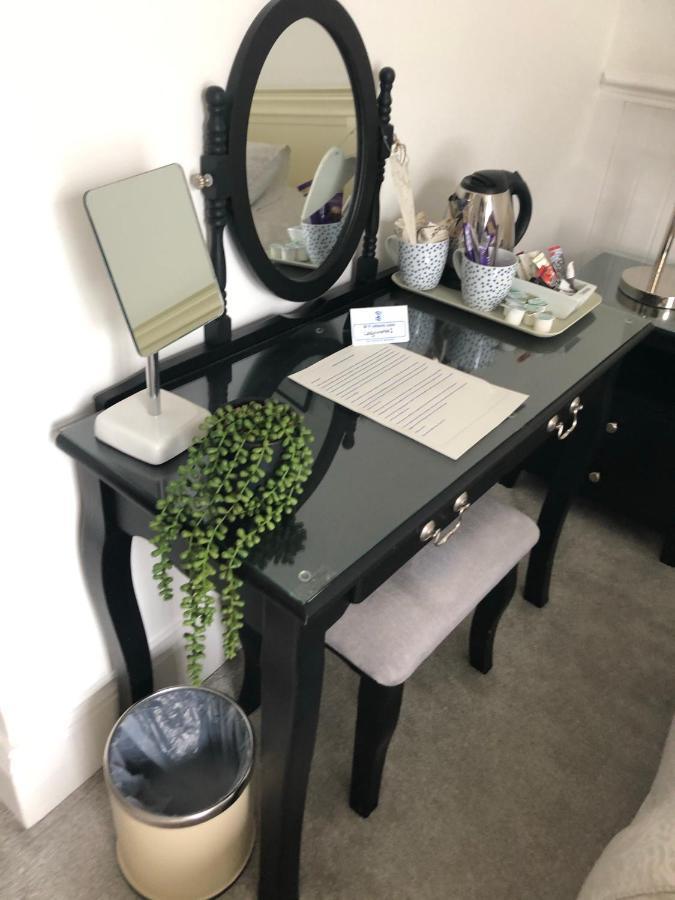 Lazy Waves Boutique B&B Ньюкі Екстер'єр фото