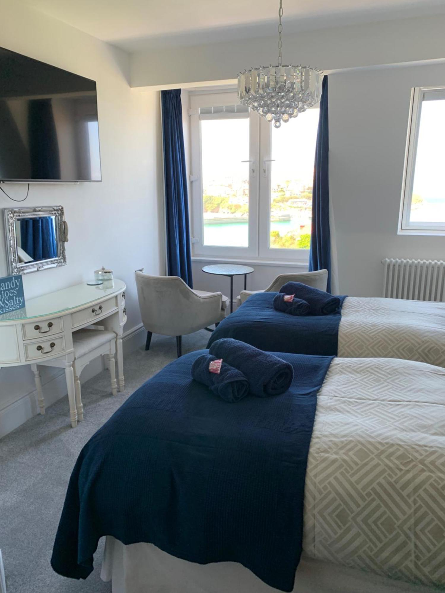 Lazy Waves Boutique B&B Ньюкі Екстер'єр фото